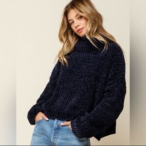 Womens Navy Turtleneck Sweater small